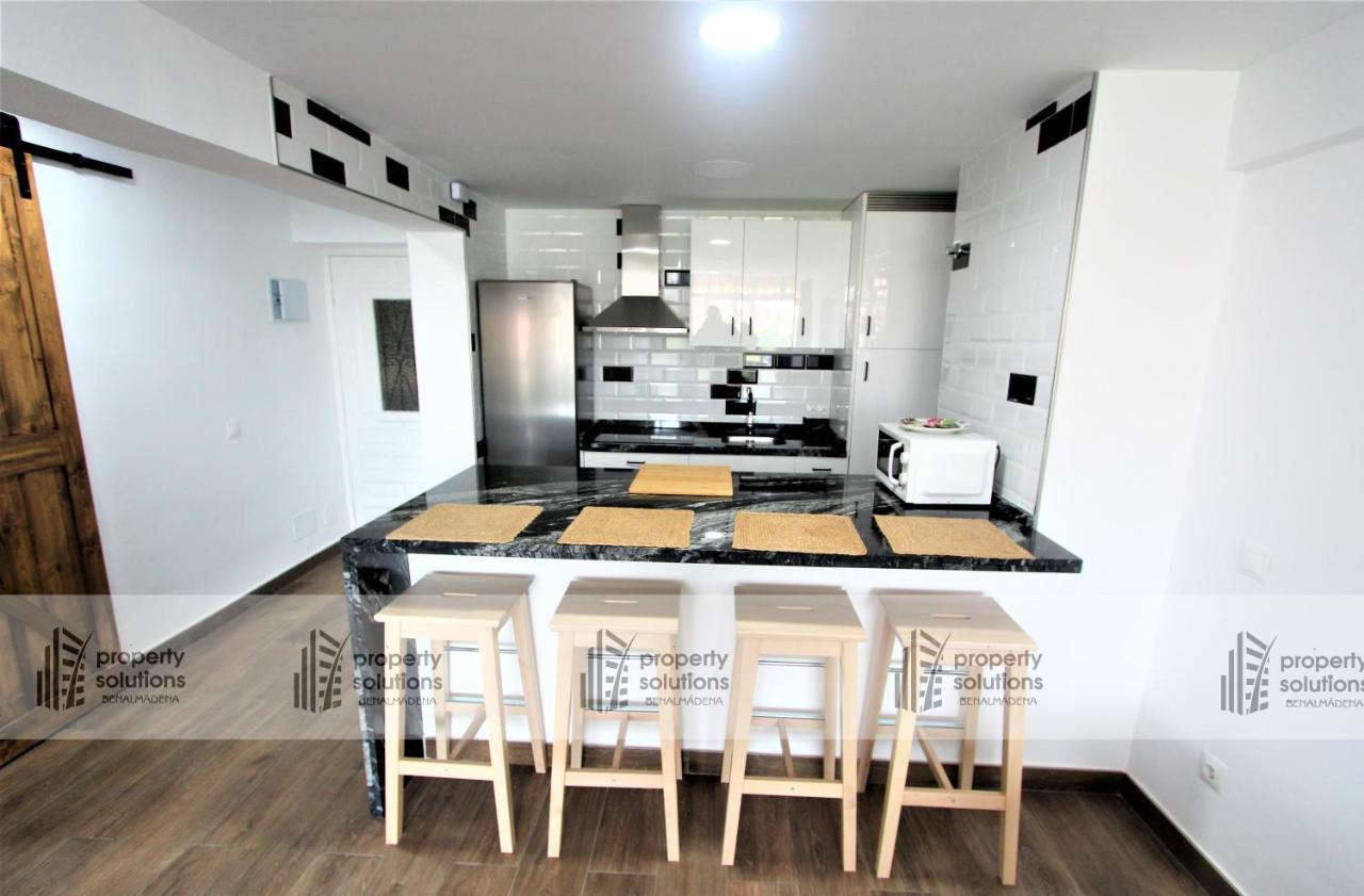 508 Piscis: Mountain-View Apartment with Pool Benalmadena Exterior photo