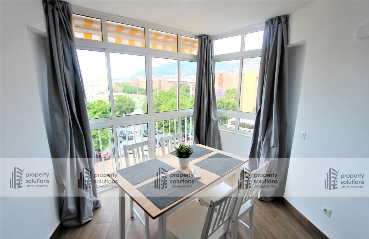 508 Piscis: Mountain-View Apartment with Pool Benalmadena Exterior photo