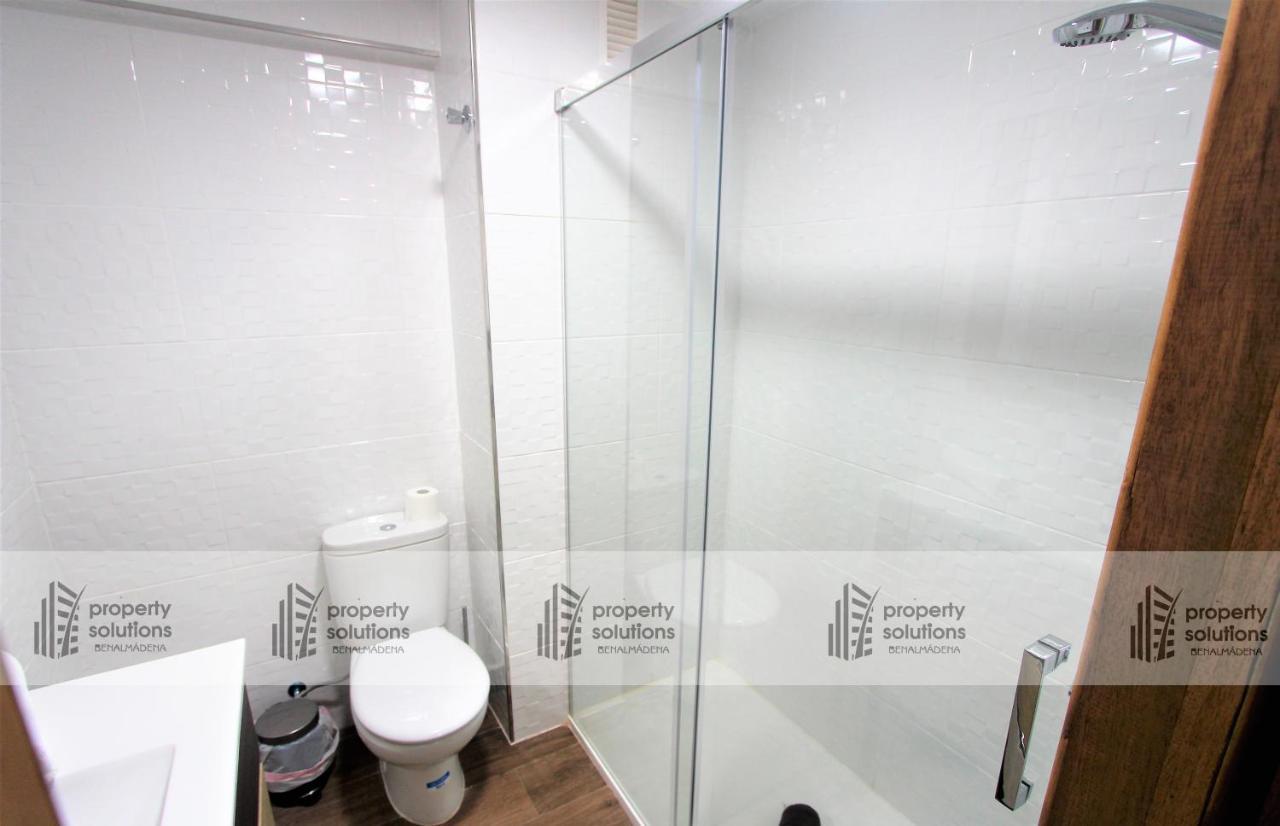 508 Piscis: Mountain-View Apartment with Pool Benalmadena Exterior photo